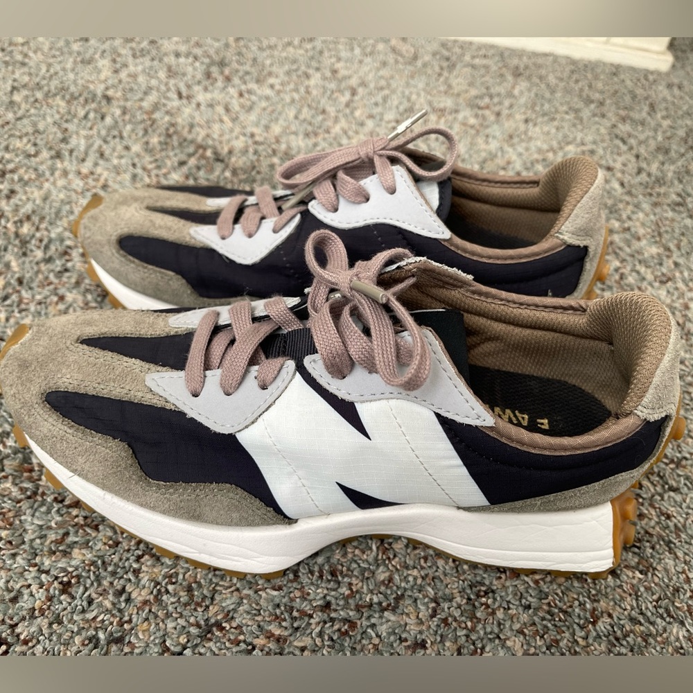 Women's Grey & Black Athletic Sneakers with White Accent - Picture 1 of 12
